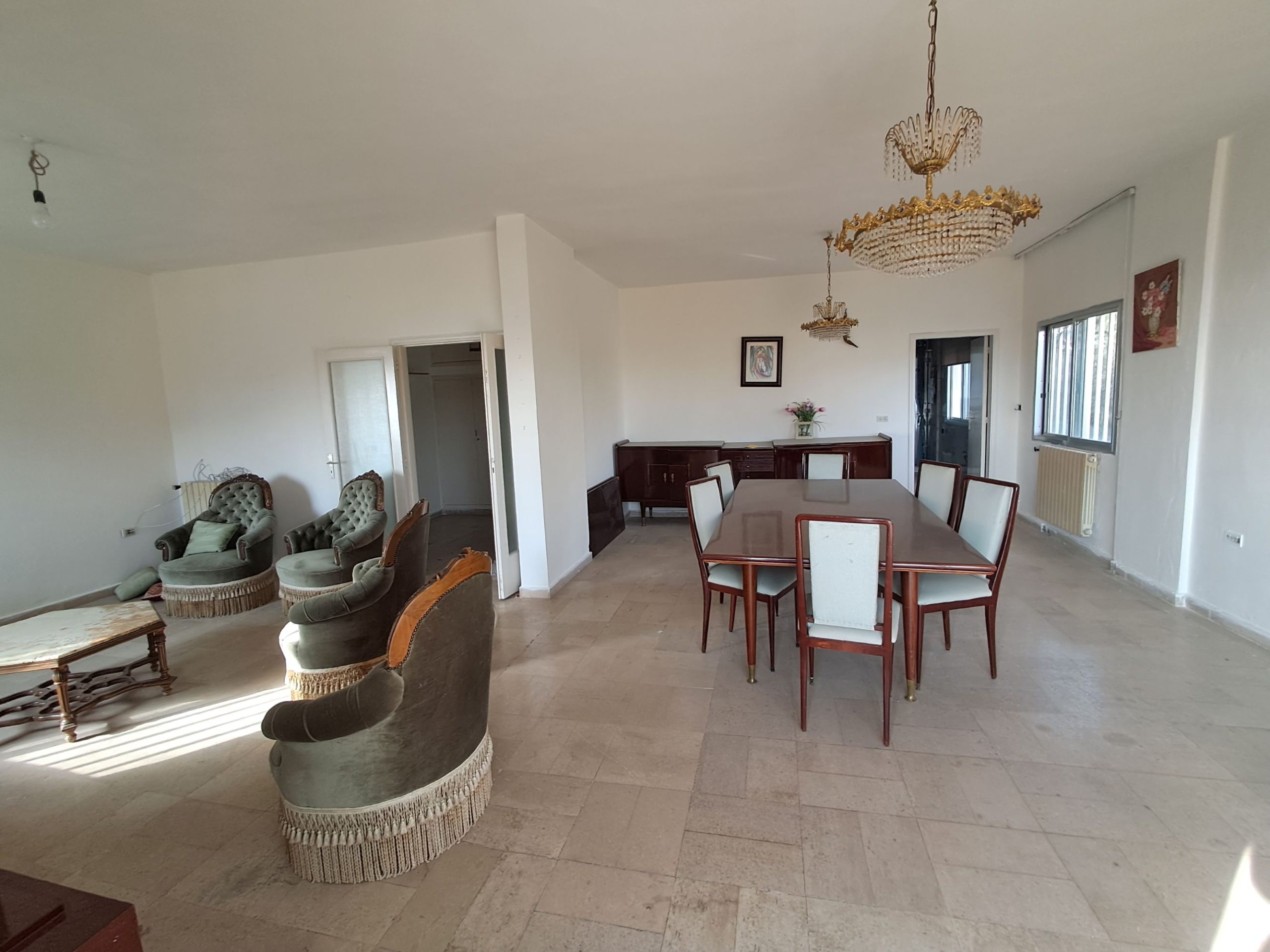 Spacious Apartment for Sale or Rent in Fanar