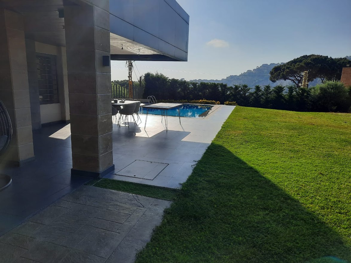 Mountain View Villa For Sale In Jouret El Ballout
