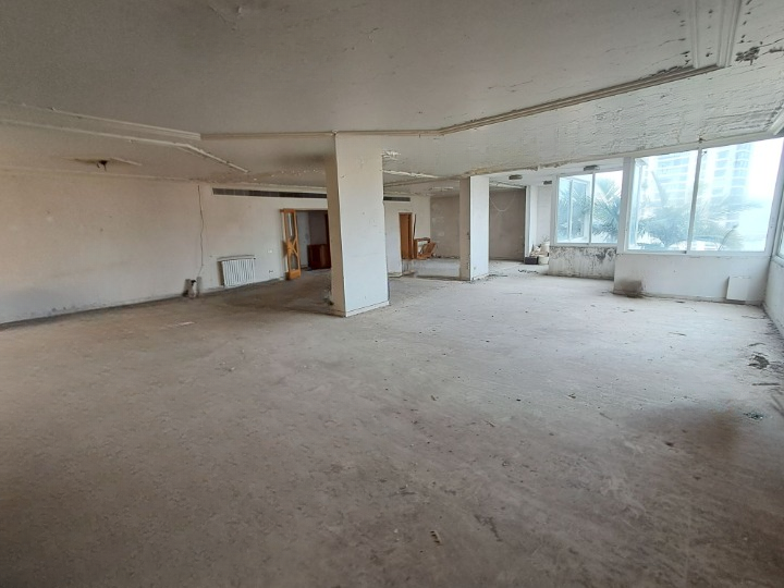 Apartment for Sale – Sursock, Beirut