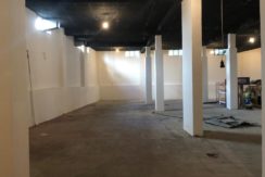 Warehouse For Sale In Horch Tabet