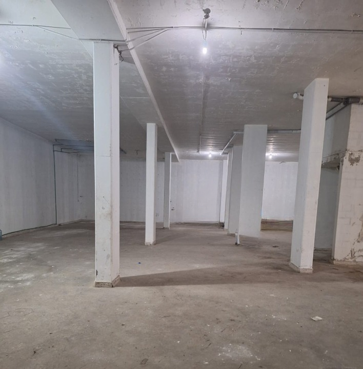 Warehouse for Rent in Dekwaneh