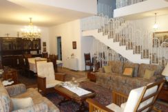 Triplex Villa For Sale In Kfardebian