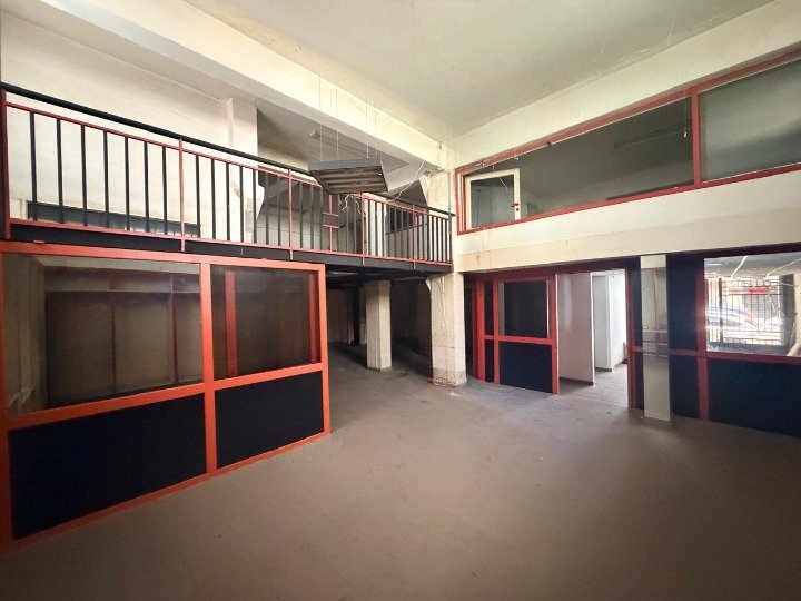 Shop for Rent in Achrafieh